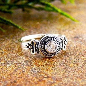 New Sim. Diamond Sterling Silver Ring